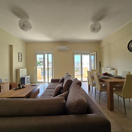 Maria Beach Apartement In Korinth! Dış mekan fotoğraf